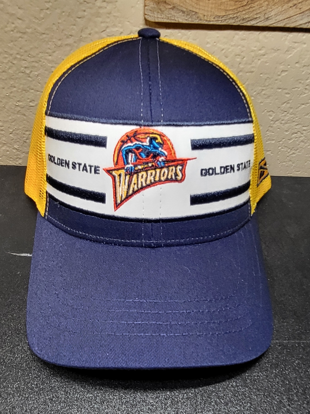 *NEW* Reebok NBA Golden State Warriors Vintage Trucker Hat Cap Snapback